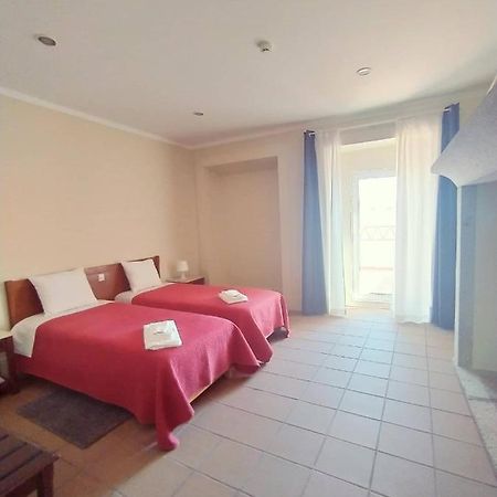 Residencia D'Atalaia Hotel ฟร็องเตรา ภายนอก รูปภาพ